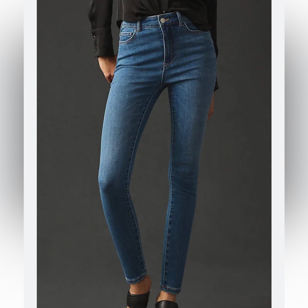 Pilcro Women's Skinny Jeans in Medium Blue Wash